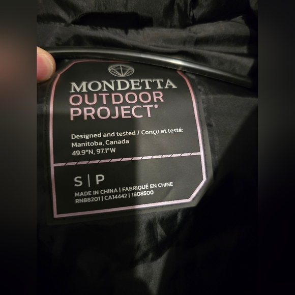 Mondetta Downfilled Jacket - Picture 2 of 5